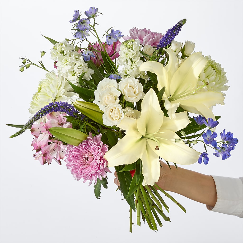 Winter Celebration Bouquet – BLOSSOMS & BALLOONS FLORIST, Roseville CA