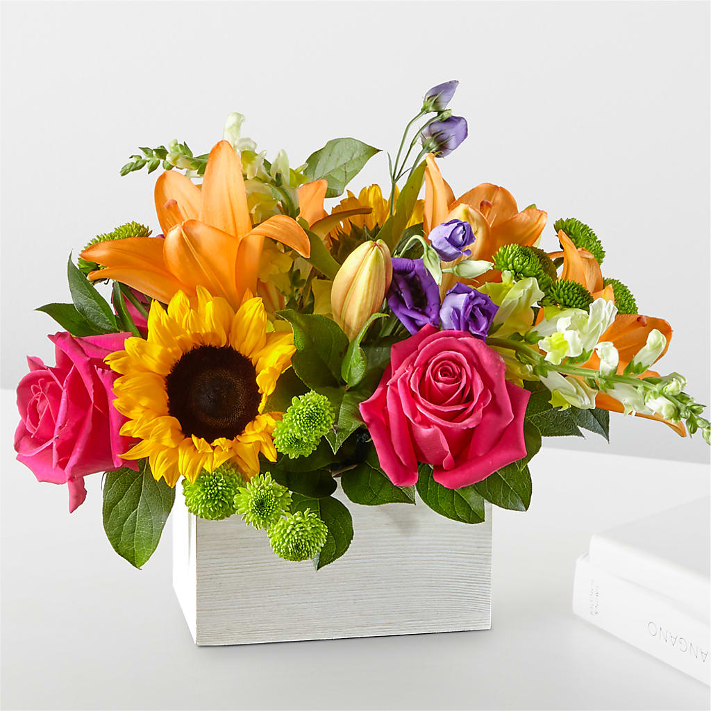 Best Day Box Bouquet – BLOSSOMS & BALLOONS FLORIST, Roseville CA