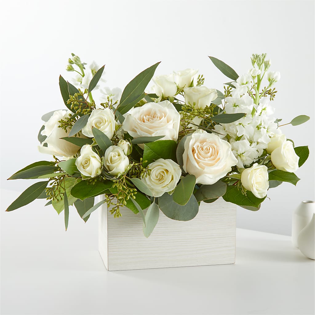 Fresh Linen Box Bouquet – BLOSSOMS & BALLOONS FLORIST, Roseville CA