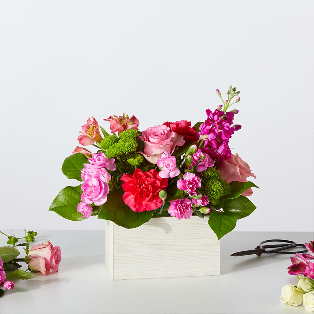 Sweetberry Box – A Florist Original – BLOSSOMS & BALLOONS FLORIST, Roseville CA