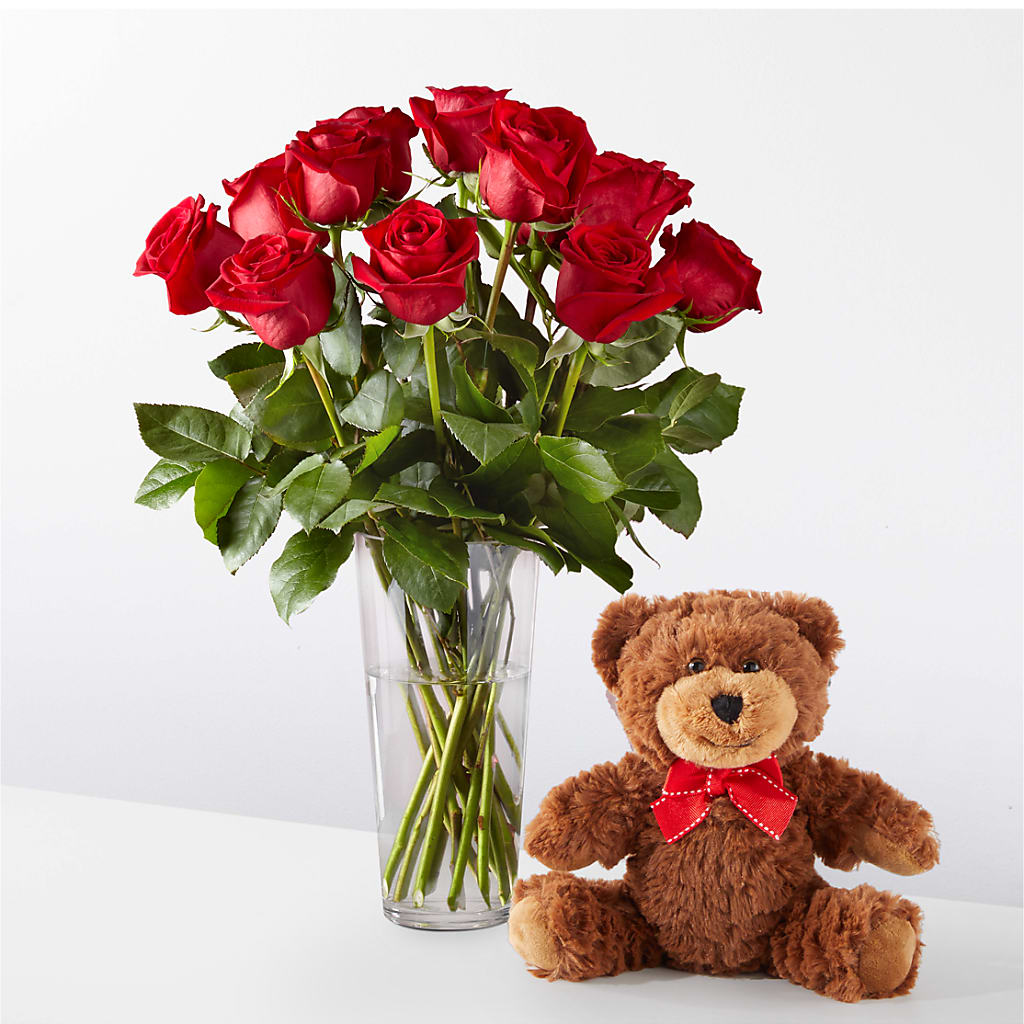 Romantic Long Stem Red Rose Bouquet Bundles – BLOSSOMS & BALLOONS FLORIST, Roseville CA