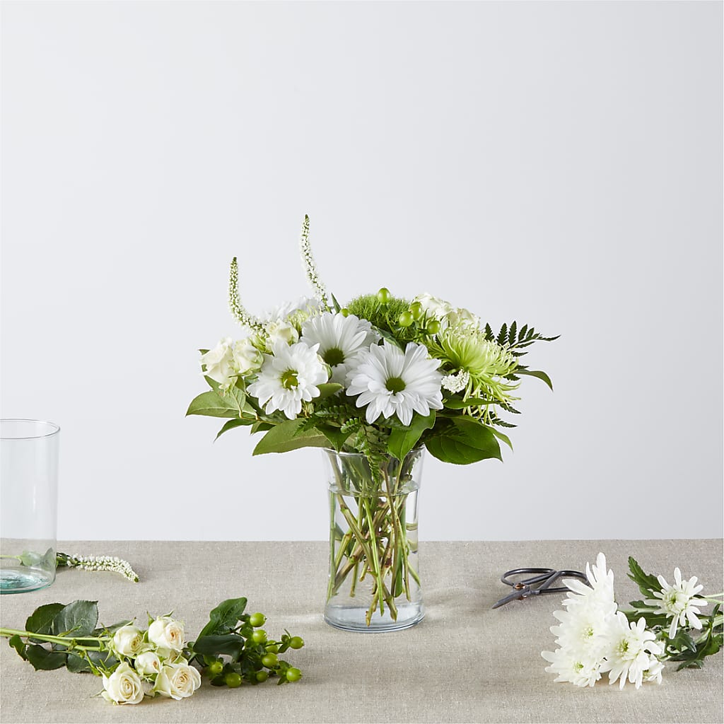 Irish Garden - A Florist Original – BLOSSOMS & BALLOONS FLORIST, Roseville CA