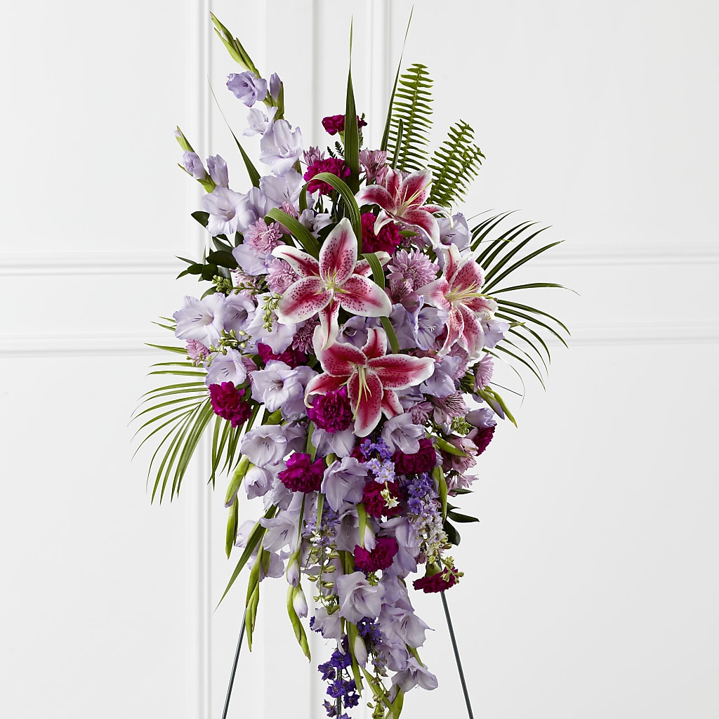 Tender Touch Standing Spray – BLOSSOMS & BALLOONS FLORIST, Roseville CA