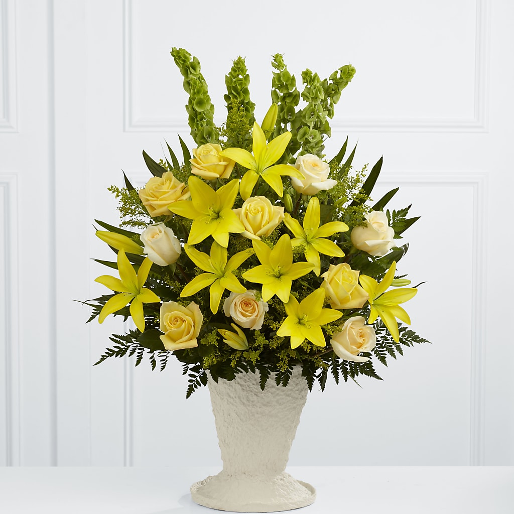 Golden Memories Arrangement – BLOSSOMS & BALLOONS FLORIST, Roseville CA