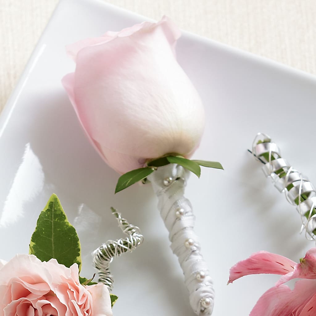 Pink Rose Boutonniere – BLOSSOMS & BALLOONS FLORIST, Roseville CA