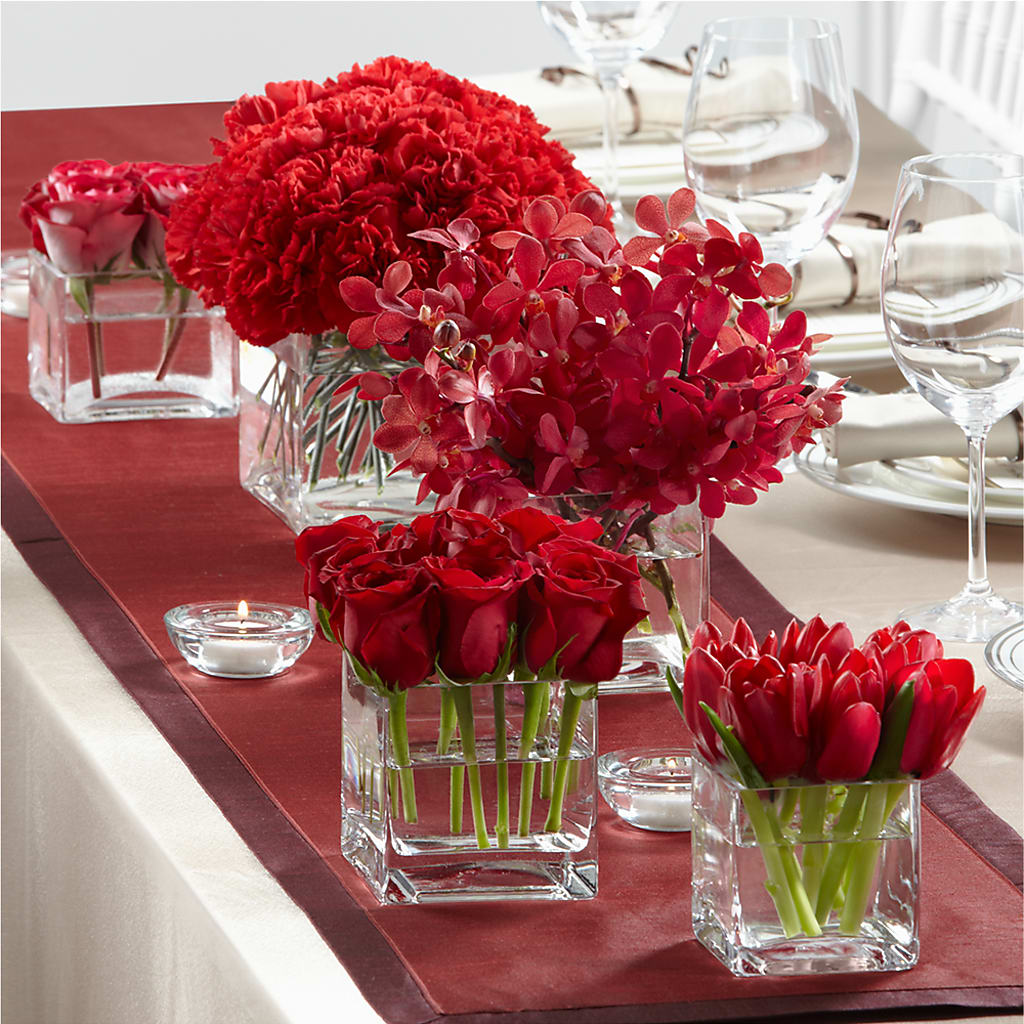 Modern Grace Centerpiece – BLOSSOMS & BALLOONS FLORIST, Roseville CA