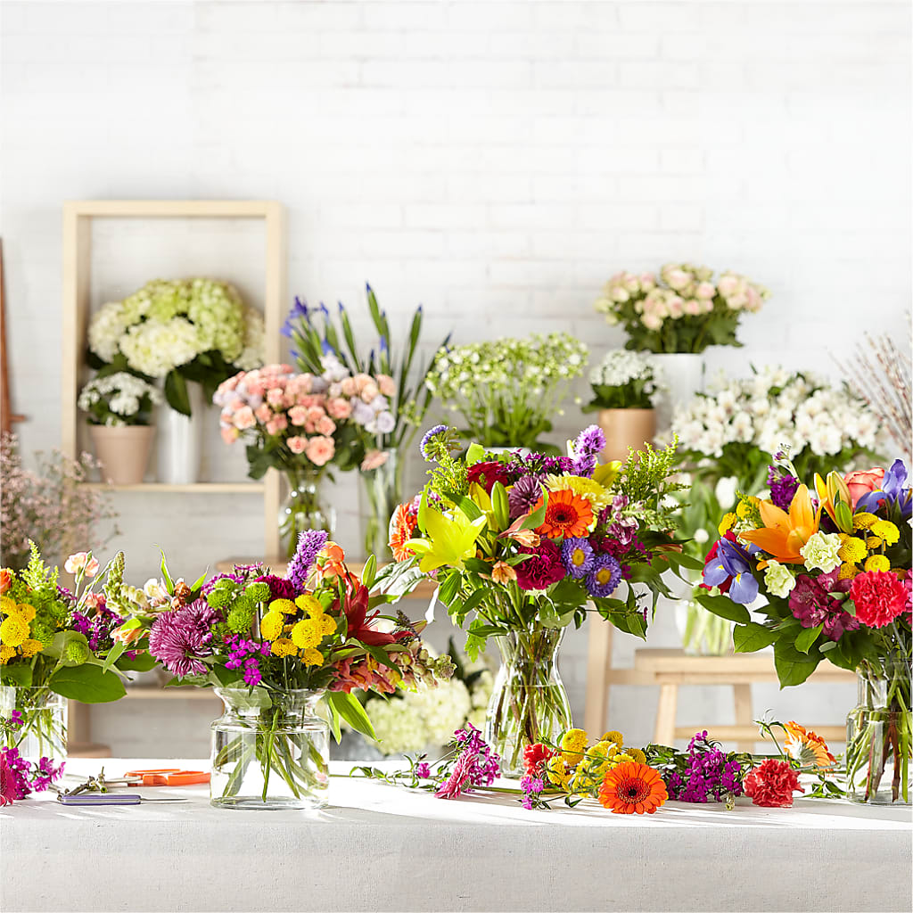 Bold & Bright – A Florist Original – BLOSSOMS & BALLOONS FLORIST, Roseville CA