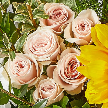 The Good Life Bouquet – BLOSSOMS & BALLOONS FLORIST, Roseville CA