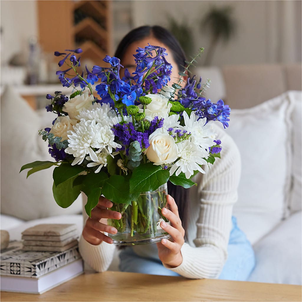 Cerulean Waves Bouquet – BLOSSOMS & BALLOONS FLORIST, Roseville CA