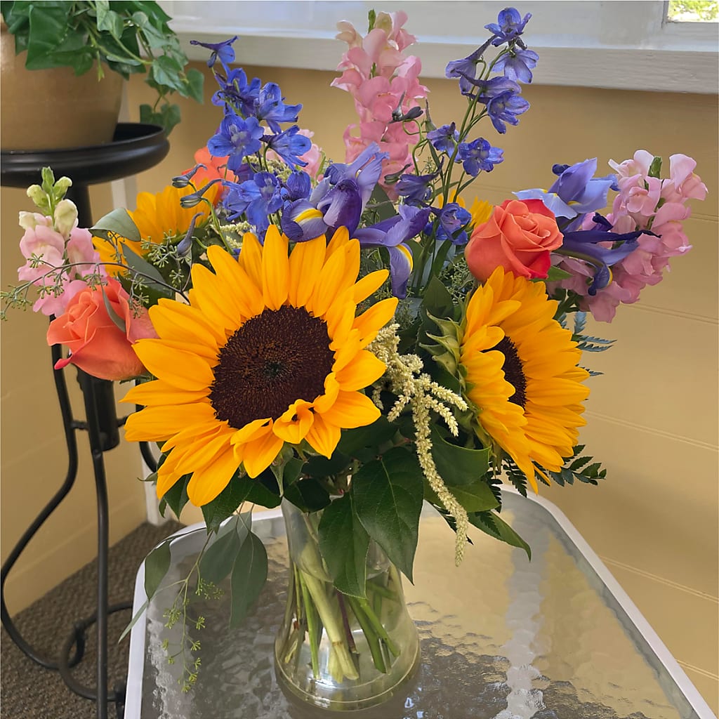 Rays of Life Bouquet – BLOSSOMS & BALLOONS FLORIST, Roseville CA