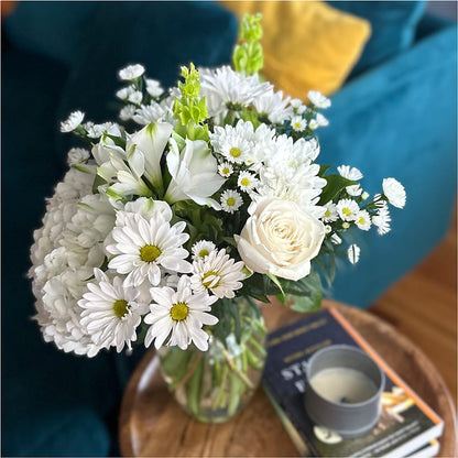 Classic Ivory – A Florist Original – BLOSSOMS & BALLOONS FLORIST, Roseville CA