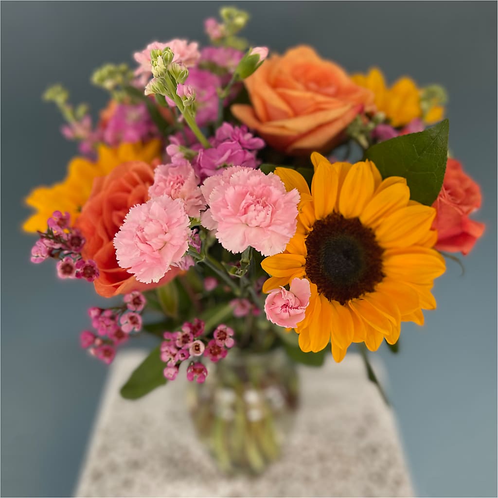 Yellow Brick Road Bouquet – BLOSSOMS & BALLOONS FLORIST, Roseville CA