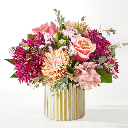 Berry Cobbler Bouquet with Ivory Vase – BLOSSOMS & BALLOONS FLORIST, Roseville CA