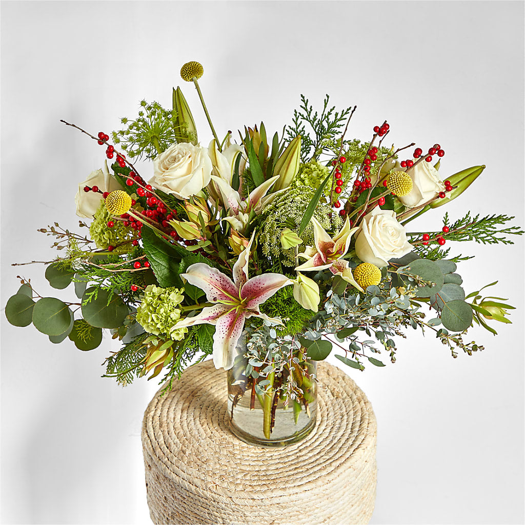 Berry & Bright Bouquet – BLOSSOMS & BALLOONS FLORIST, Roseville CA