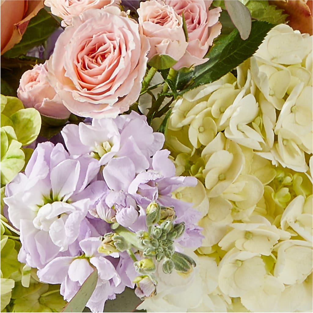 Porch Swing Bouquet – BLOSSOMS & BALLOONS FLORIST, Roseville CA