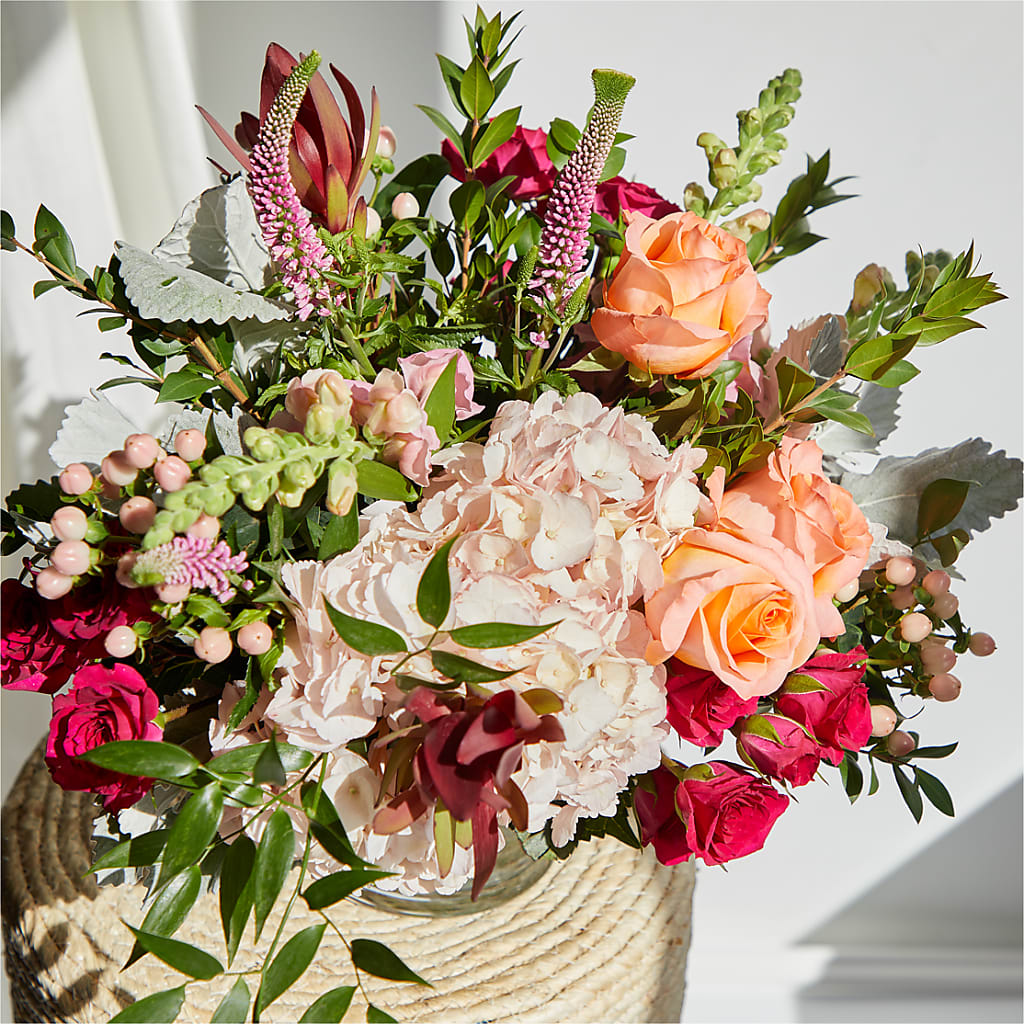 Glitz & Glam Bouquet – BLOSSOMS & BALLOONS FLORIST, Roseville CA