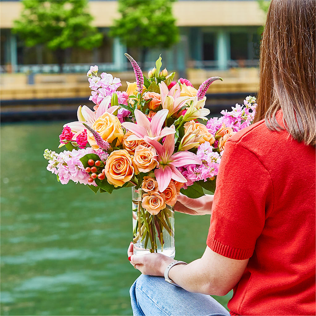 Bisous Bouquet – BLOSSOMS & BALLOONS FLORIST, Roseville CA