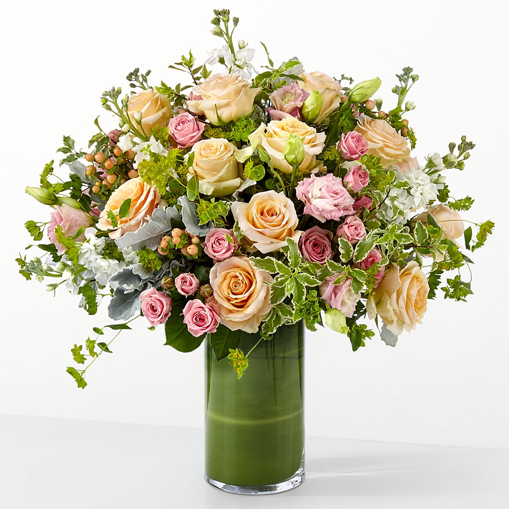 The Glamour Shot – BLOSSOMS & BALLOONS FLORIST, Roseville CA