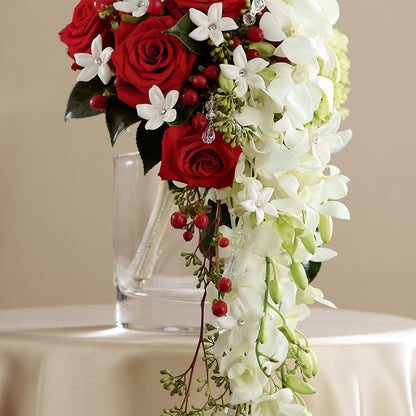 Here Comes the Bride Bouquet – BLOSSOMS & BALLOONS FLORIST, Roseville CA
